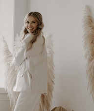 Book an Appointment with Kate Baun for Skin Treatments