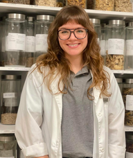 Book an Appointment with Erin Schommer for Acupuncture & TCM