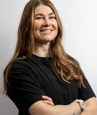 Book an Appointment with Hannah Carabagiale for Fascial Stretch