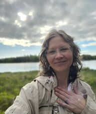 Book an Appointment with Lindsay Hewitt for Reflexology - 🌿 COMING SOON 🌿