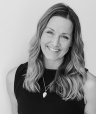 Book an Appointment with Liz Kerr for Acupuncture