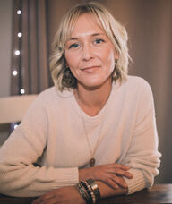 Book an Appointment with Jessica Mills for Counselling