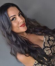 Book an Appointment with Nilou Nikou for Psychotherapy