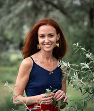 Book an Appointment with Lindsay Prizer for Lindsay's Counselling Services