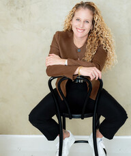 Book an Appointment with Sara Davidson for PSYCHOTHERAPY