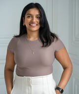 Book an Appointment with Dr. Dharani Nimal, Chiropractor at Oona Meadowvale
